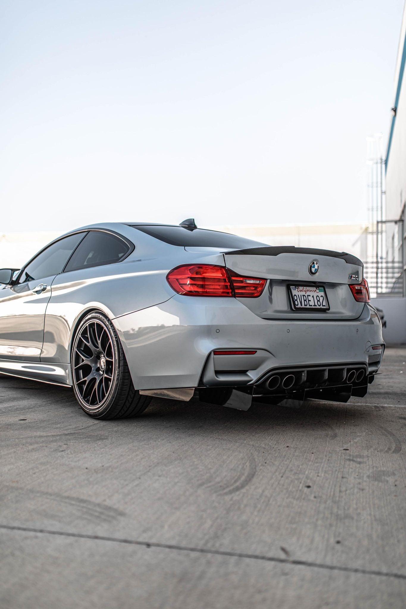 2015-2020 BMW F82 M4 Rear Diffuser V1