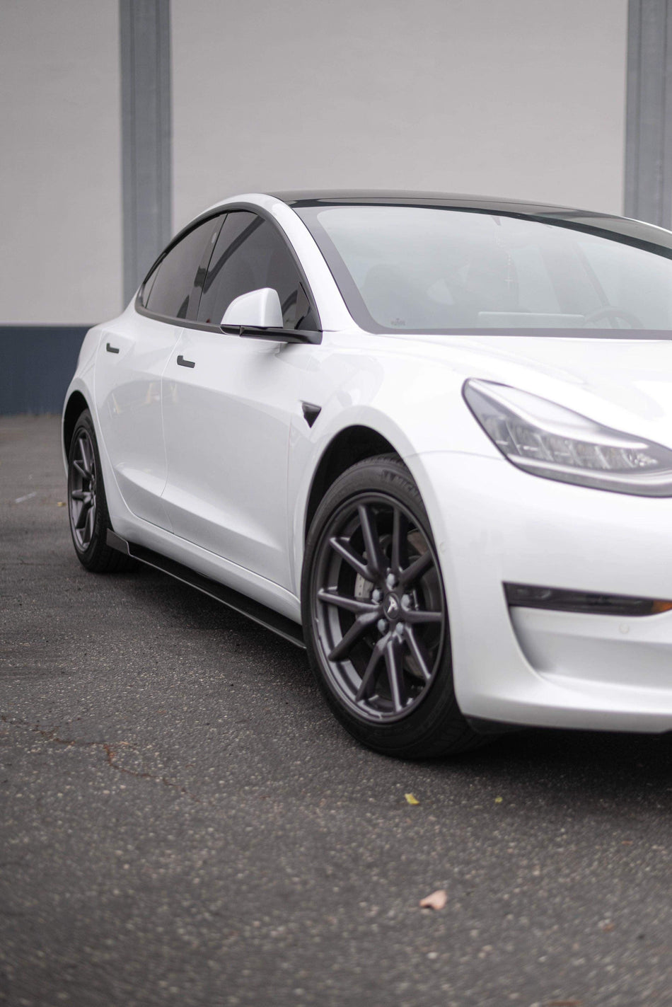 2018 - 2021 Tesla Model 3 V6 Side Skirt Extensions - Aerflowdynamics